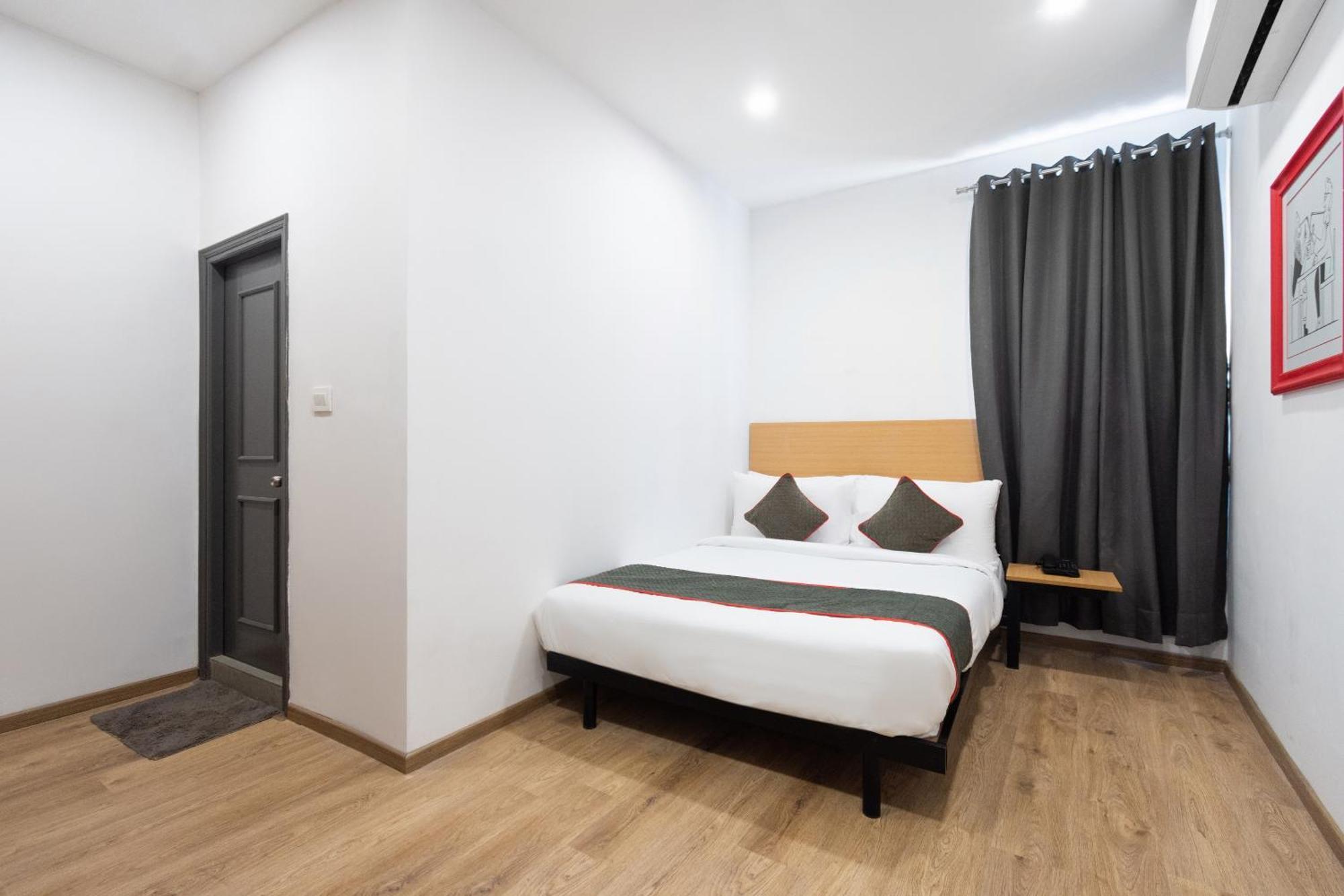 Townhouse Hotel Mannat International Колката Екстер'єр фото